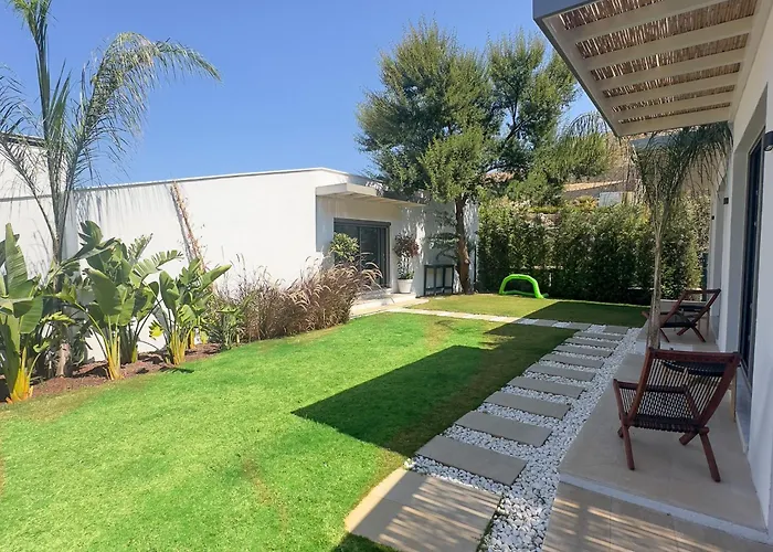 Villa The Sunset Pavilion - Pool & 6br *