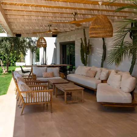 Вилла The Sunset Pavilion - Pool & 6br *