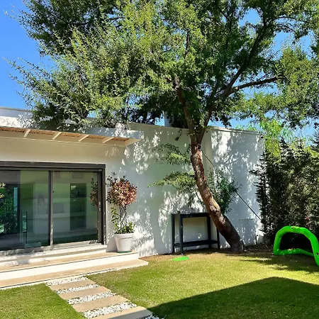 Вилла The Sunset Pavilion - Pool & 6br *