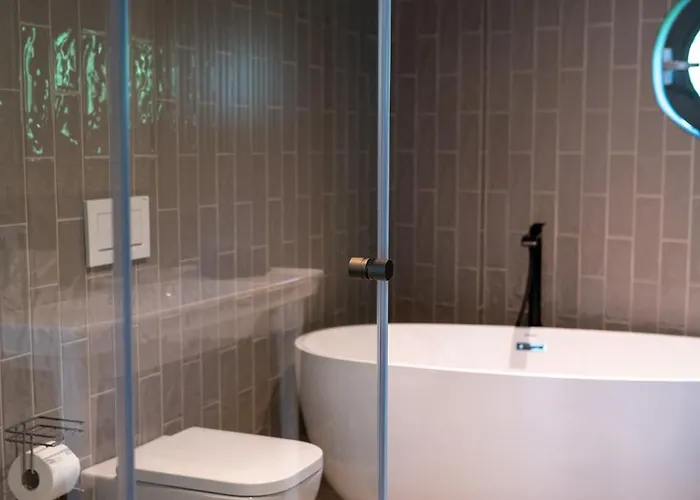 The Sunset Pavilion - Pool & 6br